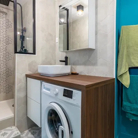 Appartement Charme Bleu Chaussee D'antin By Weekome *